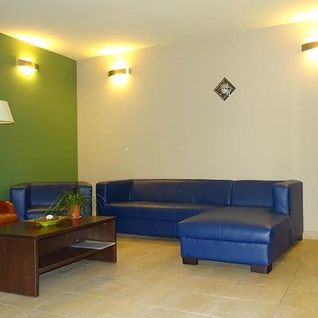 Casa Elysee Hotel Deva Ngoại thất bức ảnh